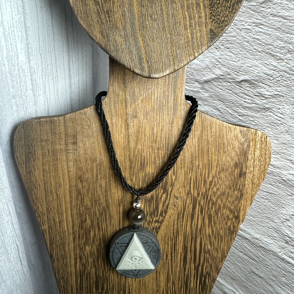 Tai Chi Stone All Seeing Eye Pendant Necklace on Black Adjustable Rope - Picture 6 of 12